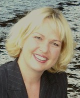 Andrea Huhn, Steuerfachangestellte